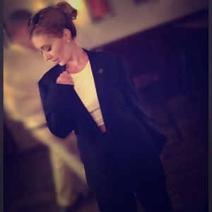 Bebe white zip crop top